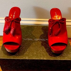 Via Spiga wood platform red leather with tassels